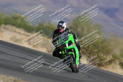 media/Nov-05-2022-SoCal Trackdays (Sat) [[f8d9b725ab]]/Turn 5 (940am)/